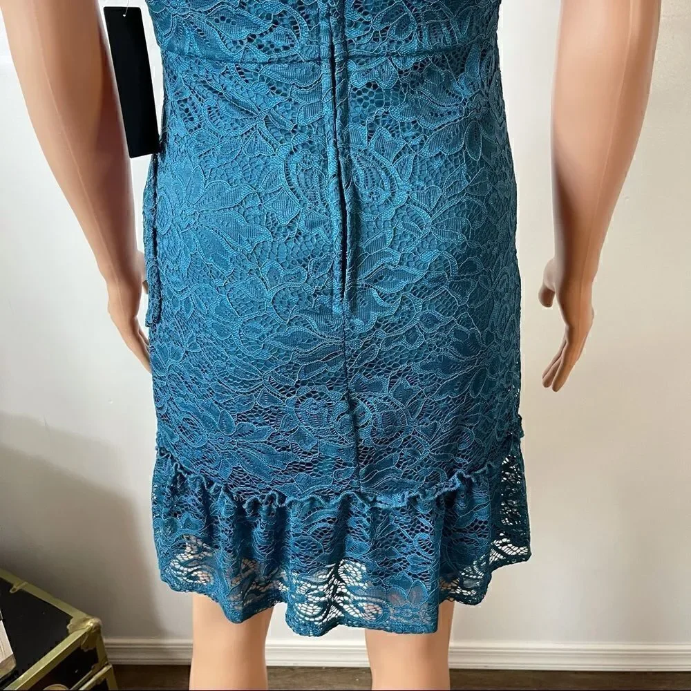 NWT City Vibe Lace Dress Sz 1
